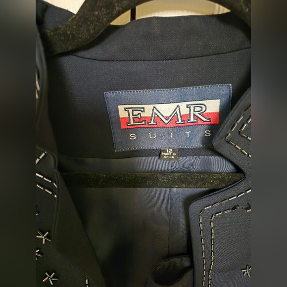 Elegant Navy Embellished Women's Jacket - Picture 3 of 4